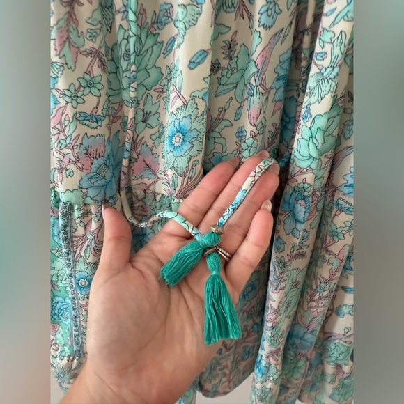 Paani Floral Maxi Dress in Green and Cream - Picture 5 of 7